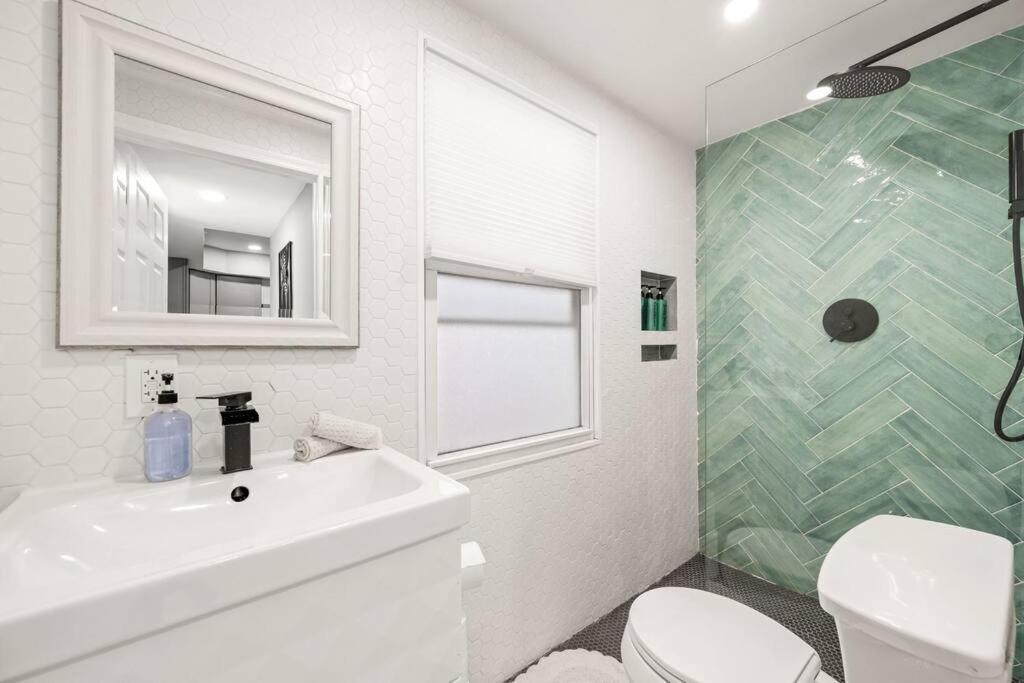 New! Cozy Apt In Center City! Philadelphia Ngoại thất bức ảnh